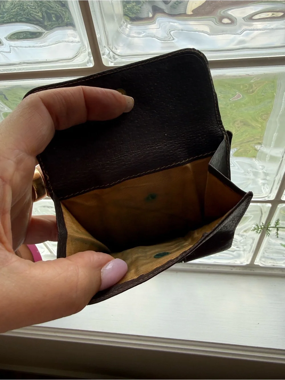 Vintage Gucci men’s brown wallet